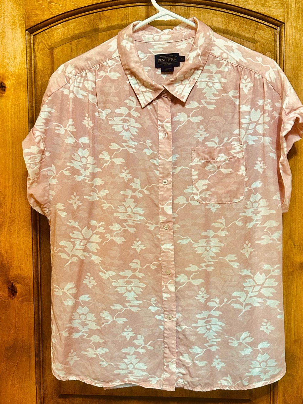 Pendleton Short Sleeve Blouse, pink and white, size XL